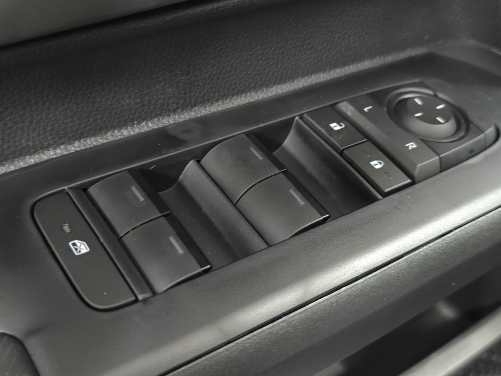 New 2025 Toyota Tacoma 4x4 Double Cab image 24