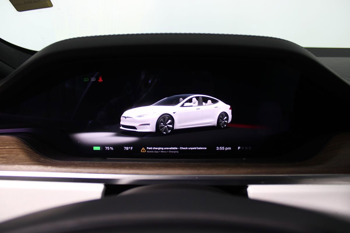 Used 2022 Tesla Model S AWD/4WD image 15