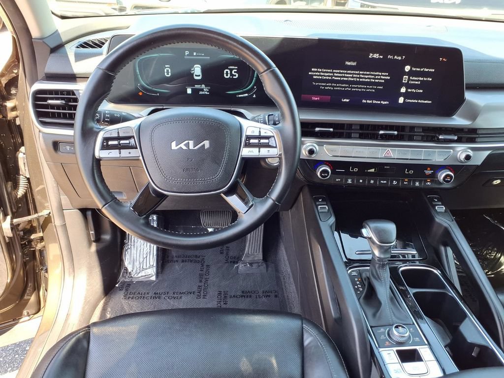 Certified 2023 Kia Telluride S w/ S Sunroof Package AWD/4WD image 9