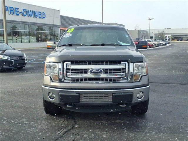 Used 2013 Ford F150 XLT w/ XLT Chrome Pkg image 2