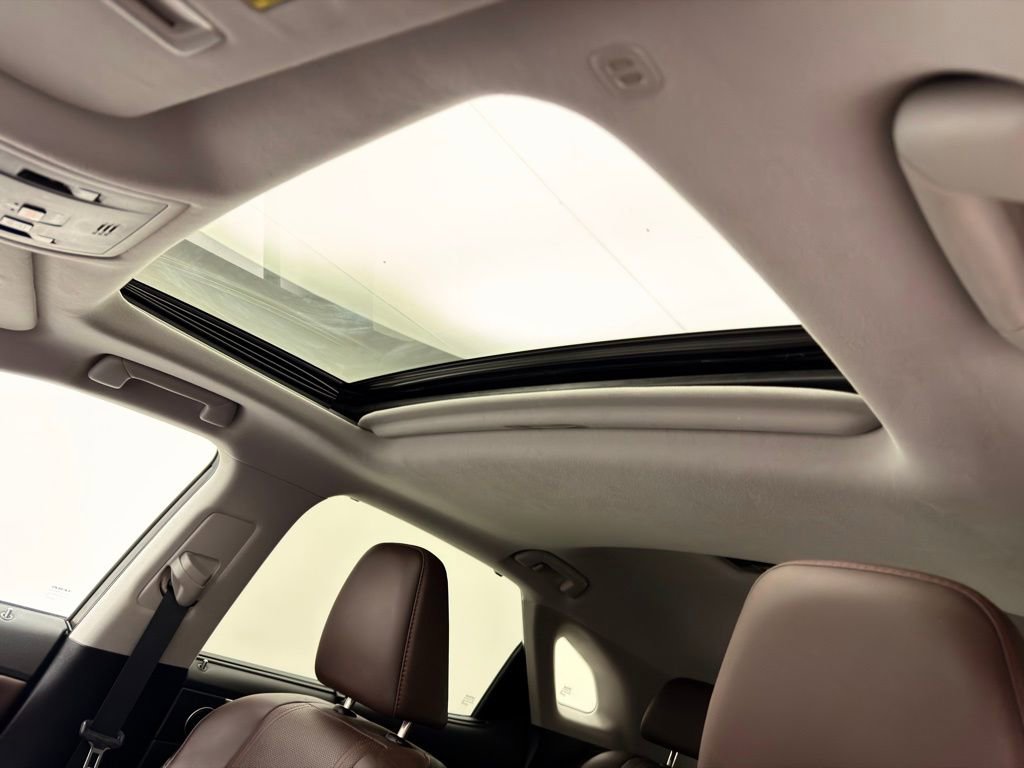 Used 2017 Lexus RX 450h AWD image 22