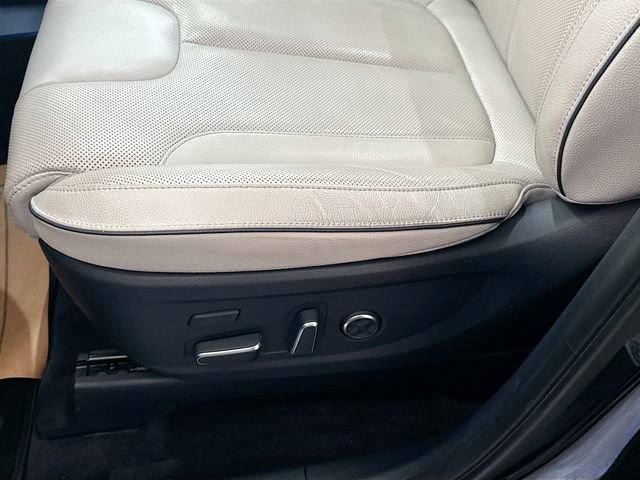 Used 2023 Hyundai Palisade Limited AWD/4WD image 21