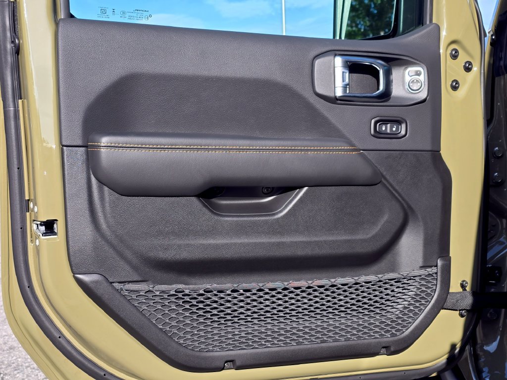 New 2026 Jeep Gladiator Willys AWD/4WD image 35