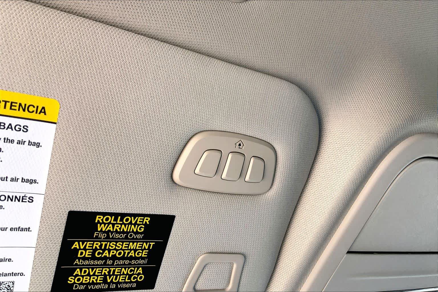 Certified 2022 Lincoln Corsair AWD w/ Equipment Group 101A image 35