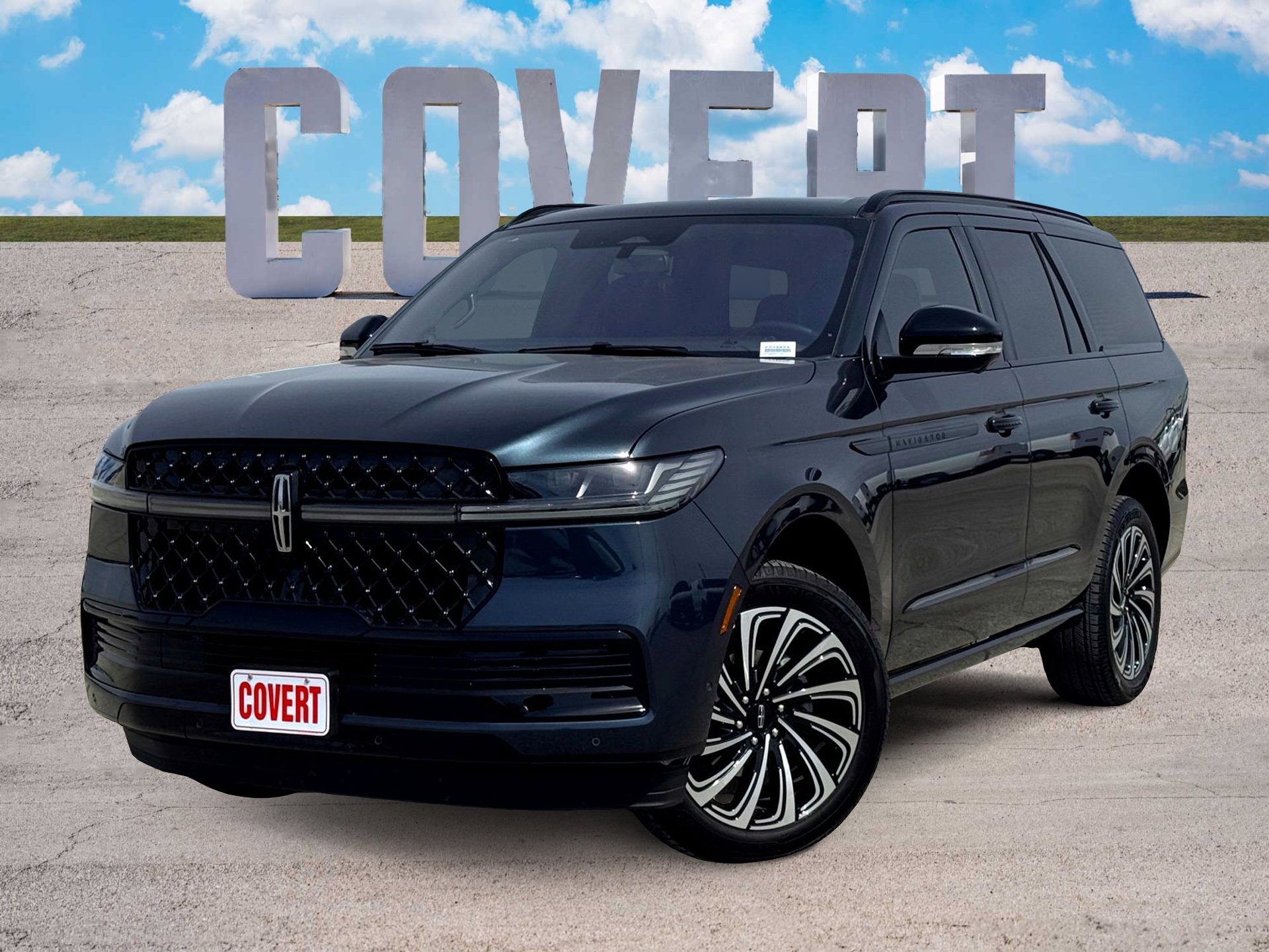 Used 2025 Lincoln Navigator Reserve w/ Jet Appearance Package image 1
