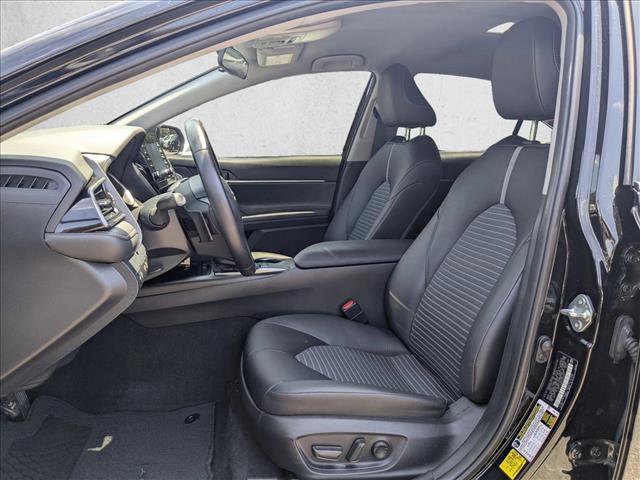Used 2024 Toyota Camry SE FWD image 11