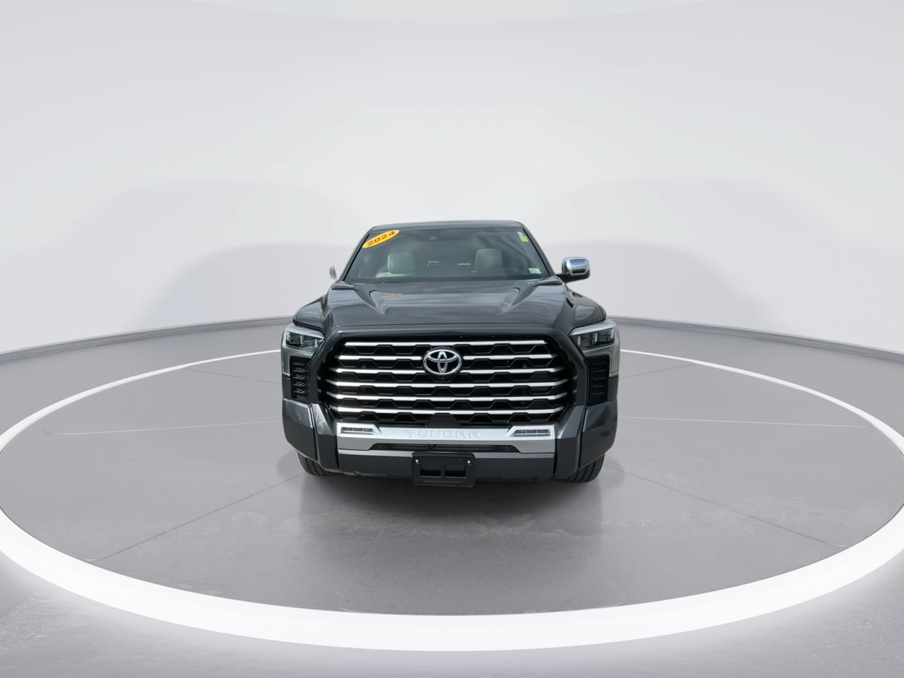 Used 2024 Toyota Tundra Capstone AWD/4WD image 5