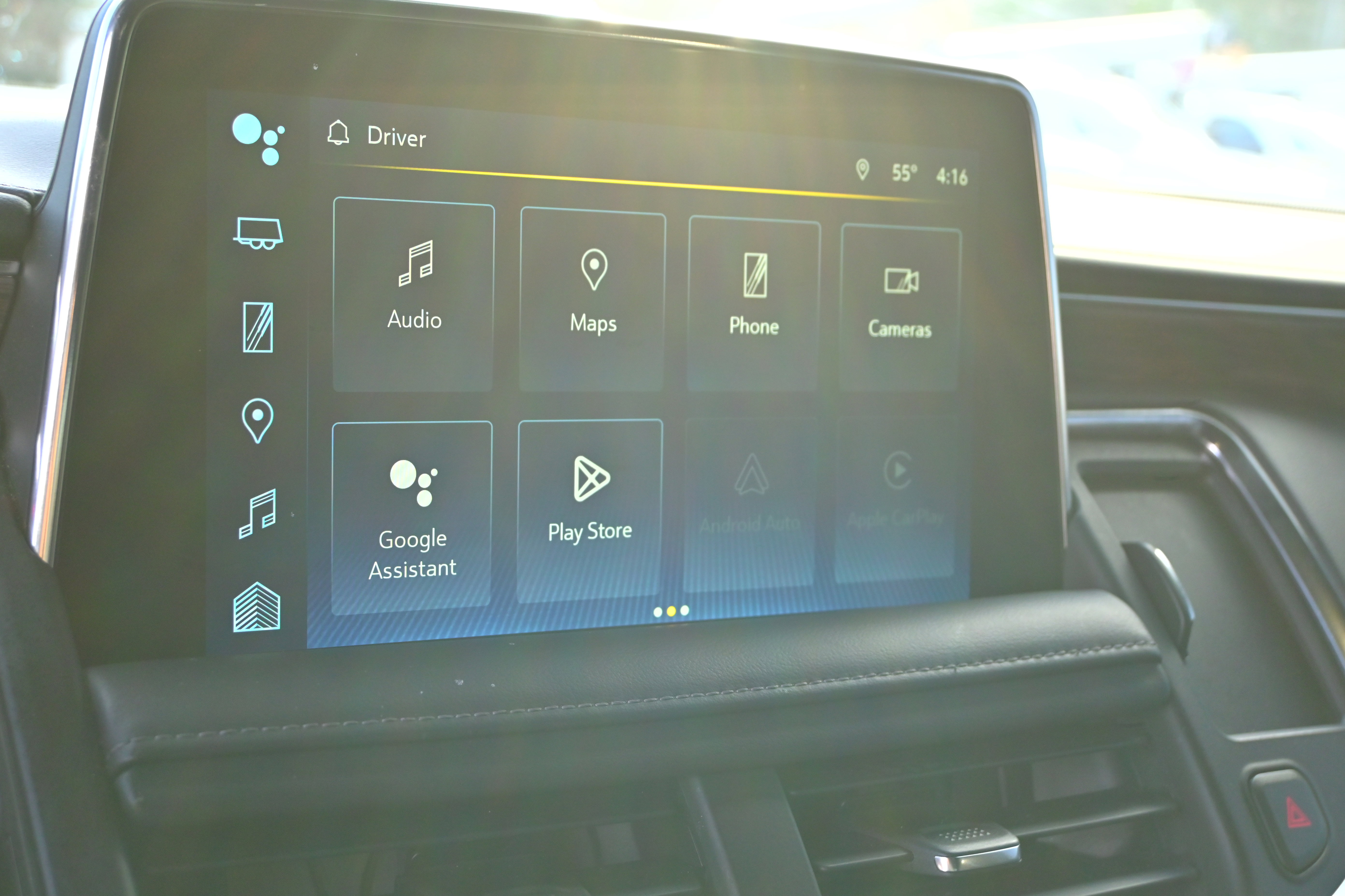 Used 2022 Chevrolet Suburban Z71 image 32