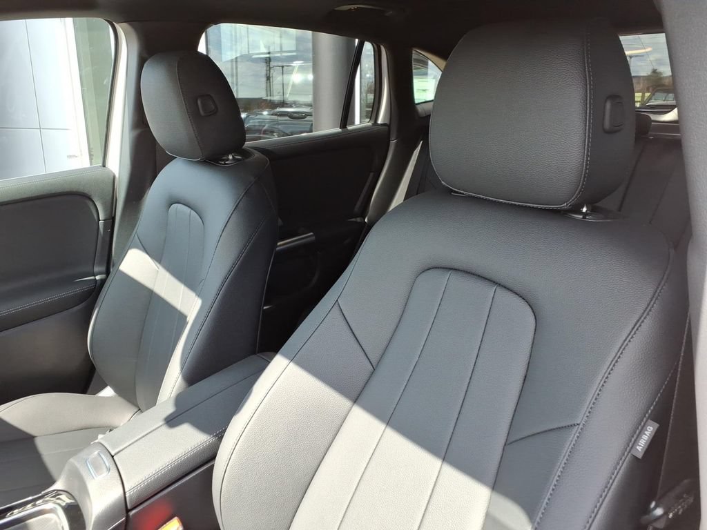 New 2026 Mercedes-Benz GLA 250 4MATIC image 13