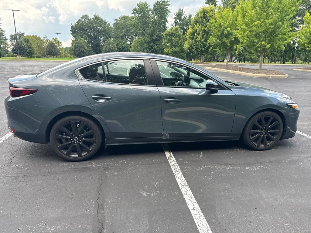 Used 2023 MAZDA MAZDA3 s FWD image 3