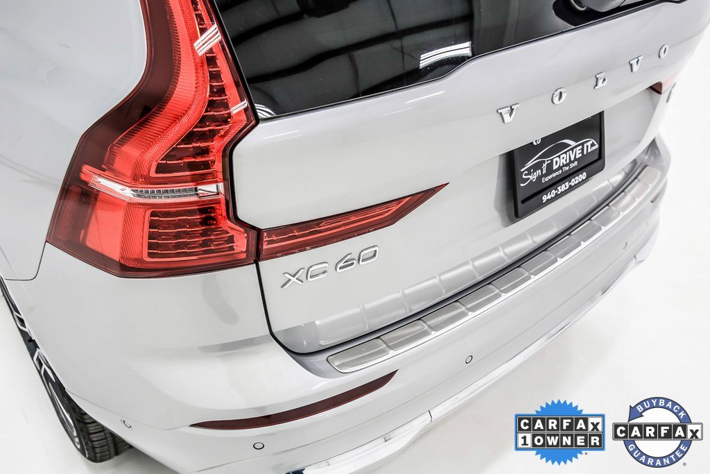 Used 2022 Volvo XC60 T8 Inscription Expression w/ Advanced Package image 7