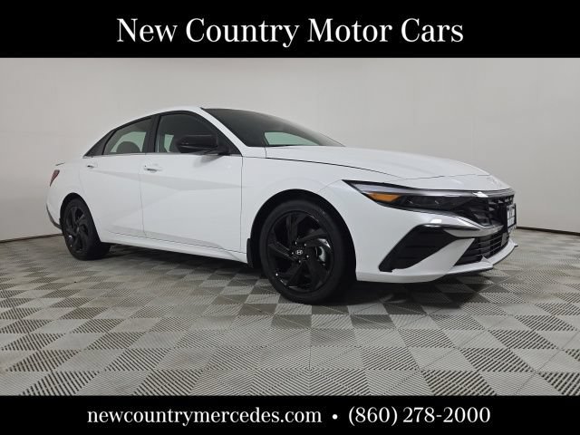 Used 2026 Hyundai Elantra SEL Sport Premium FWD image 1