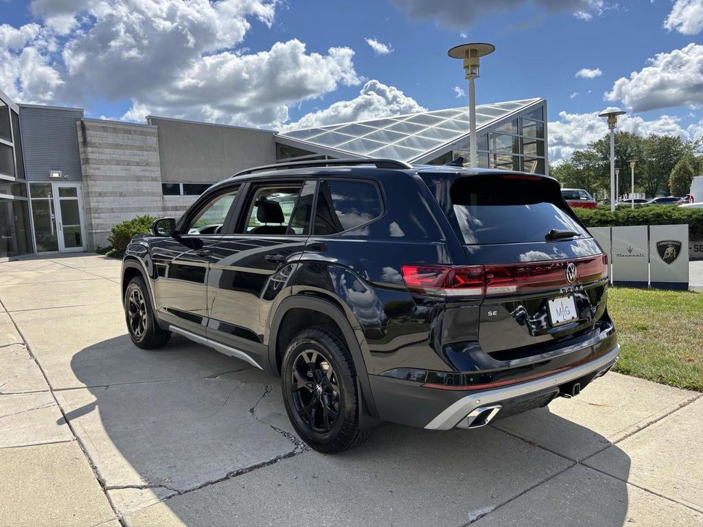 New 2026 Volkswagen Atlas Peak Edition image 5