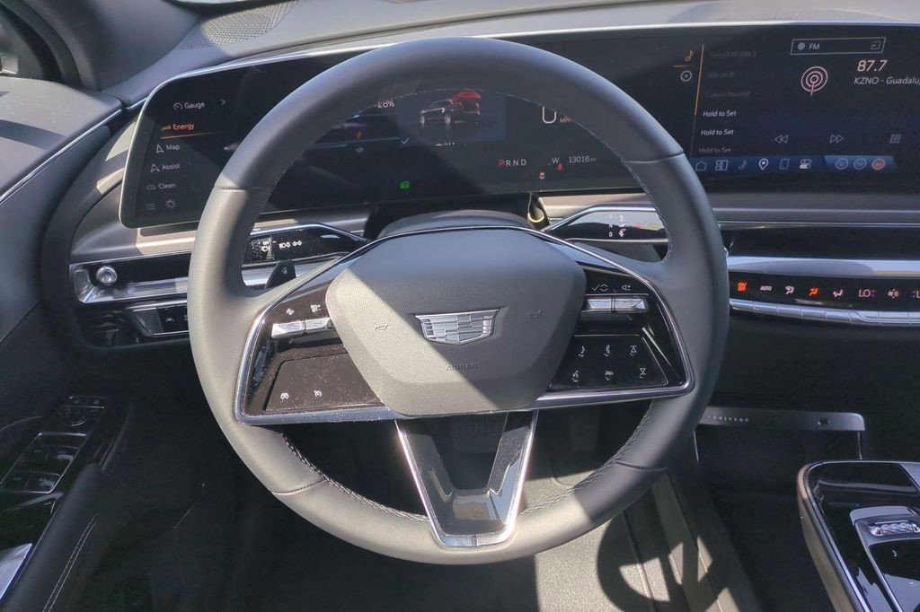 Certified 2024 Cadillac Lyriq Tech RWD image 20