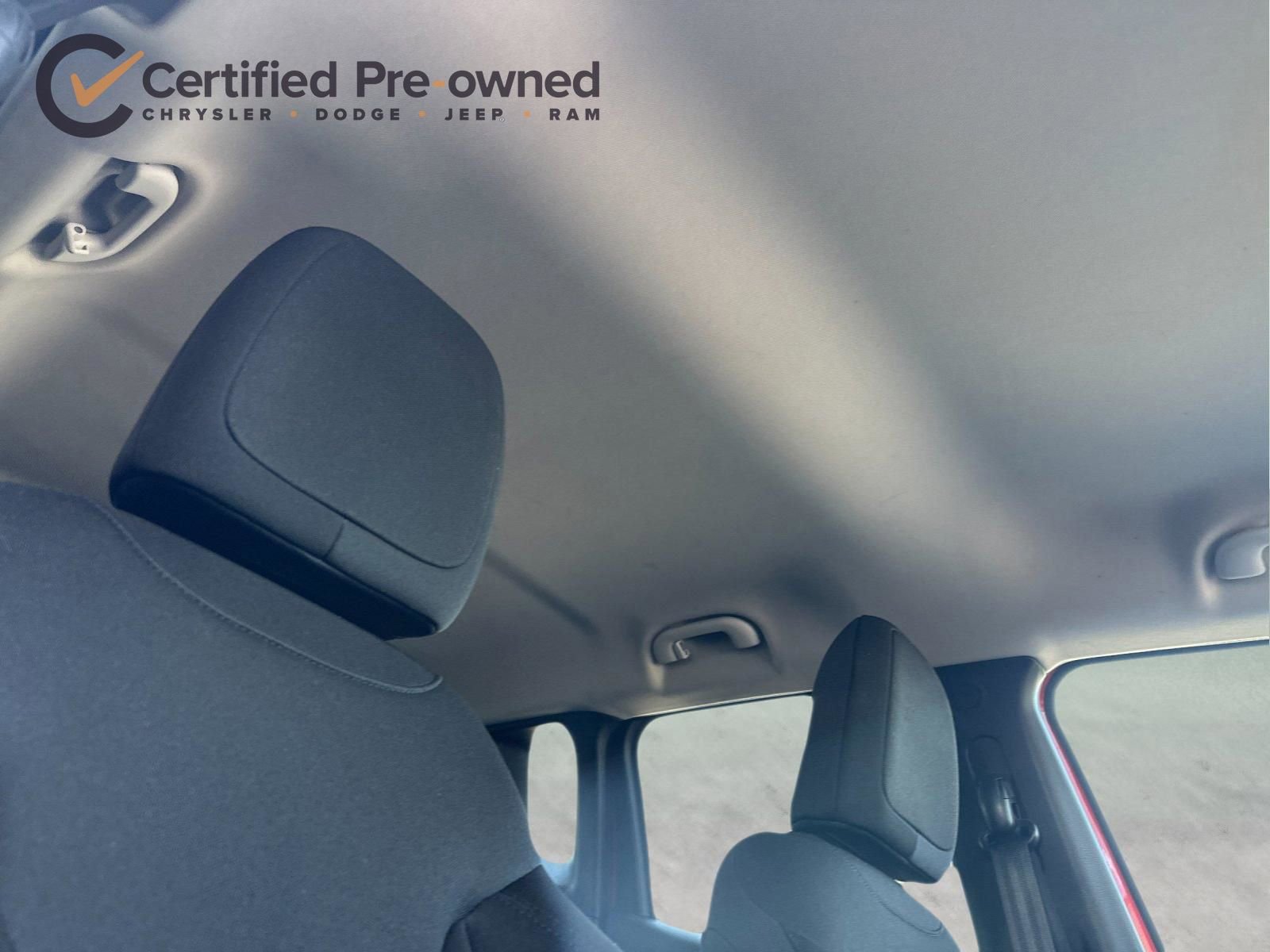 Certified 2022 Jeep Renegade Latitude image 18