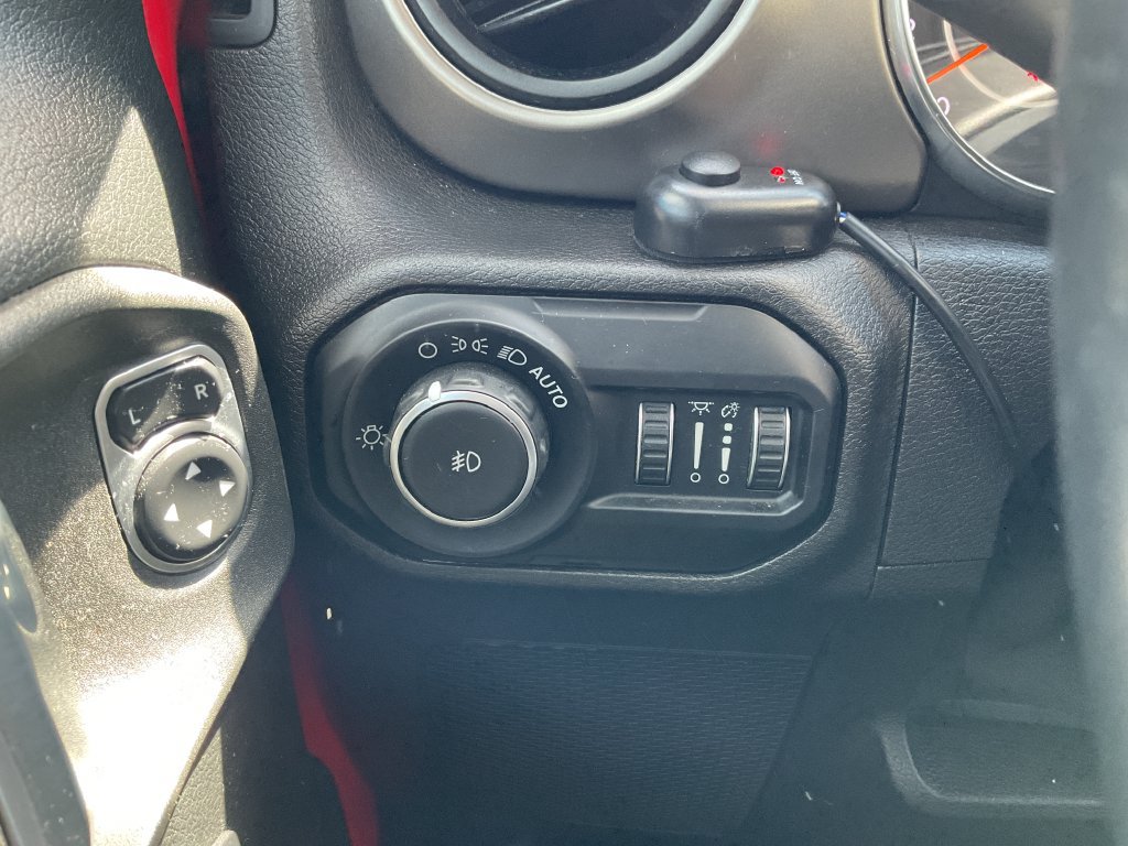 Used 2019 Jeep Wrangler Unlimited Sport S AWD/4WD image 27