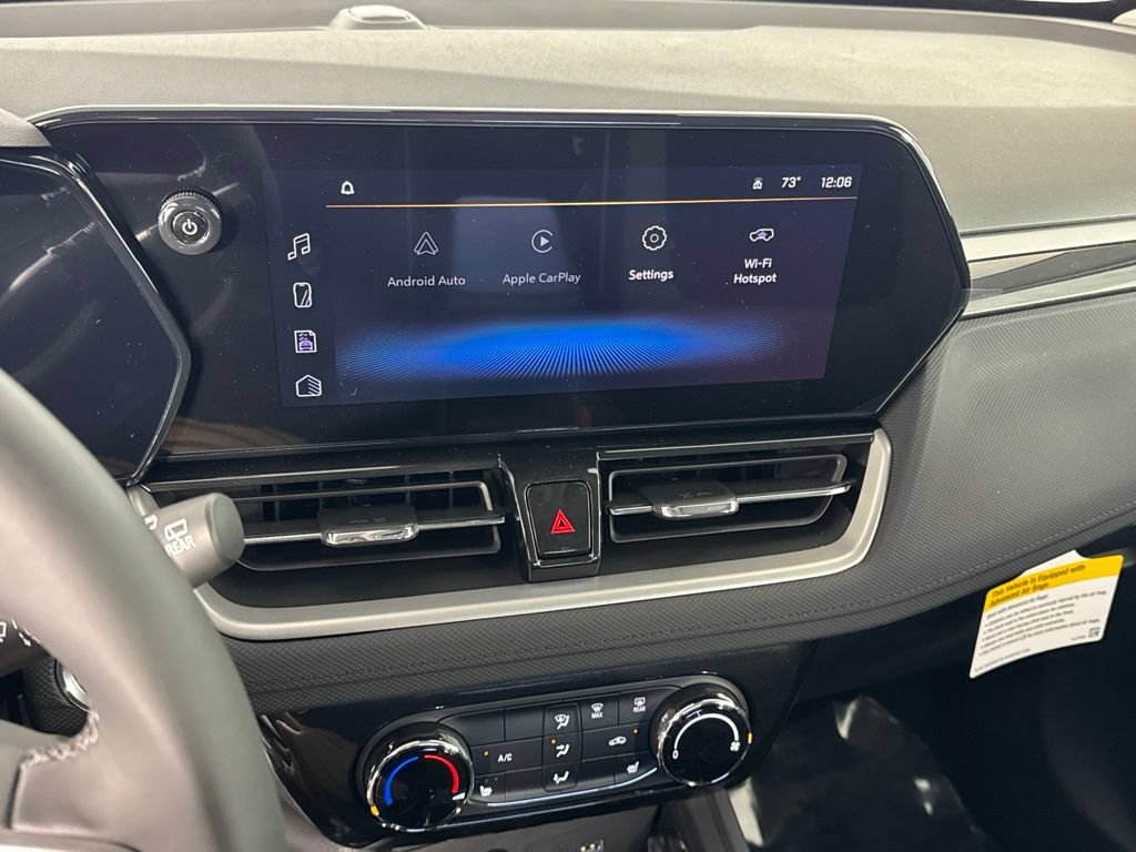 New 2026 Chevrolet TrailBlazer LT w/ Midnight Edition AWD/4WD image 14