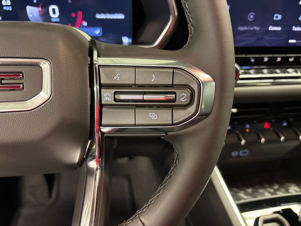 New 2026 GMC Canyon Elevation w/ Convenience Package RWD image 31
