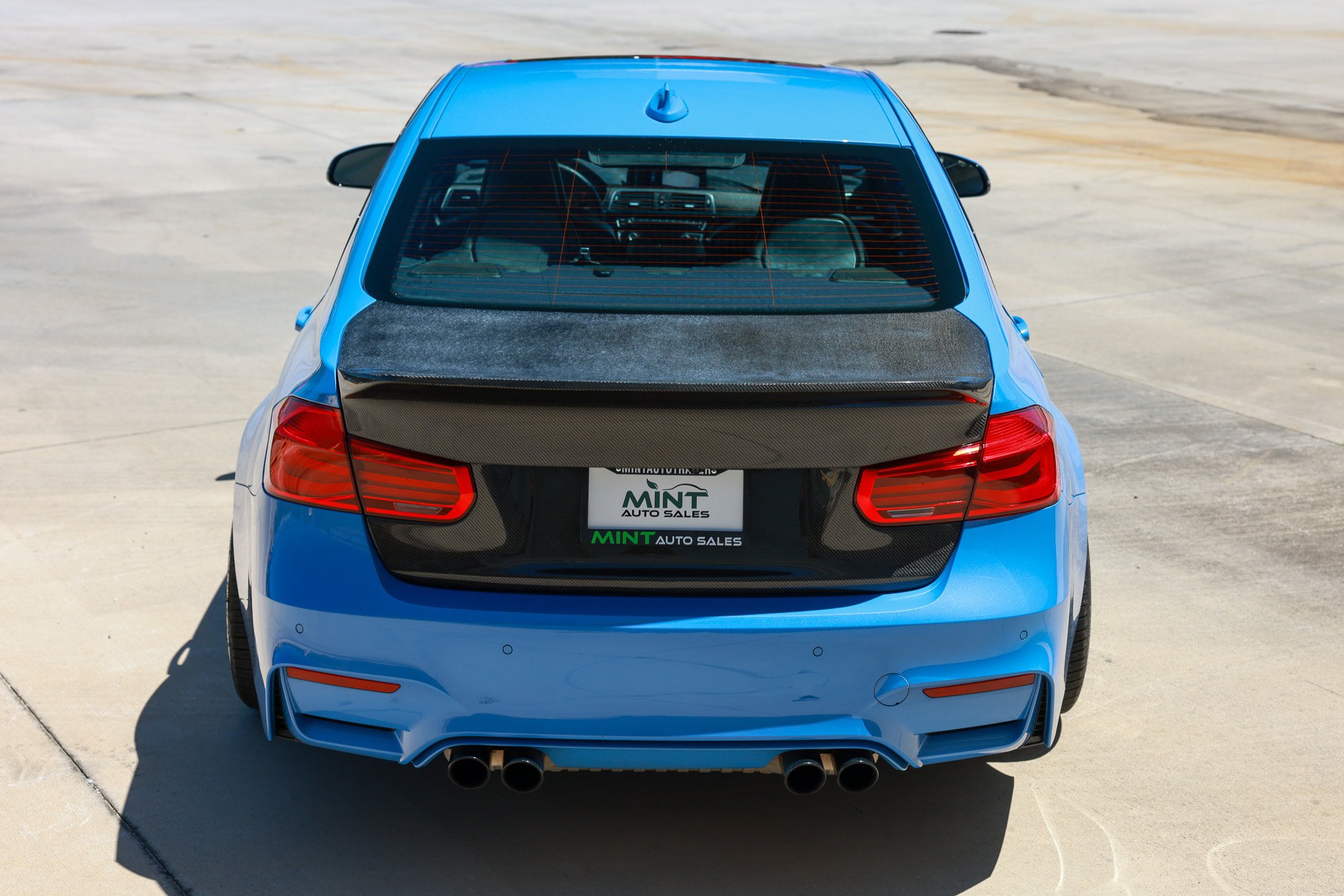 Used 2018 BMW M3 RWD image 13