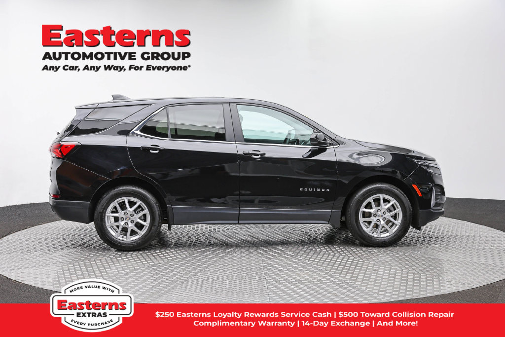 Used 2024 Chevrolet Equinox LT FWD image 5