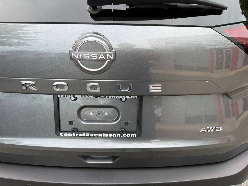 Used 2023 Nissan Rogue SL w/ SL Premium Package AWD/4WD image 29