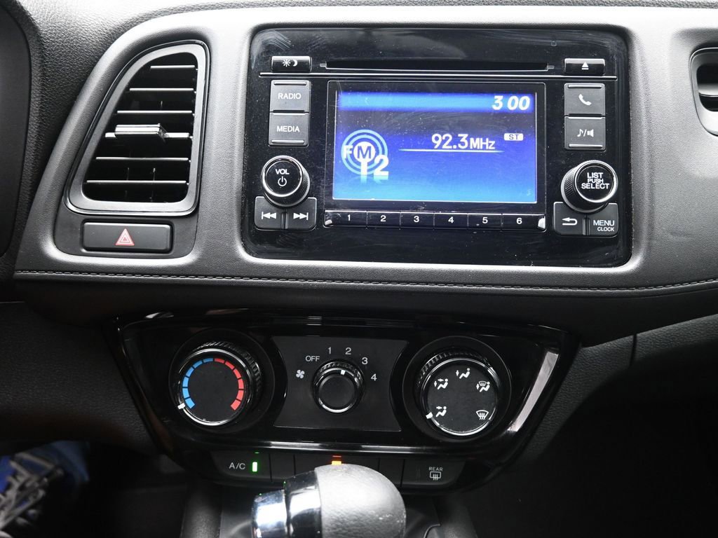 Used 2022 Honda HR-V LX image 11