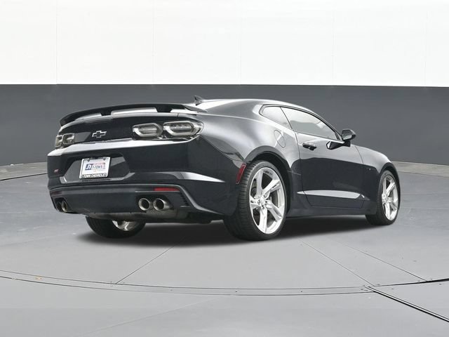 Used 2019 Chevrolet Camaro SS RWD image 45