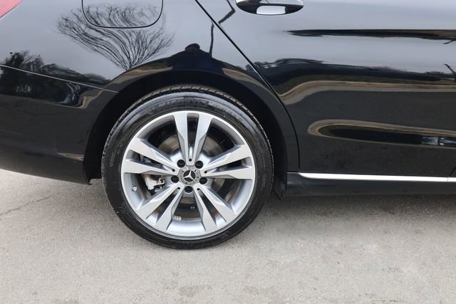 Used 2019 Mercedes-Benz C 300 4MATIC Sedan image 30