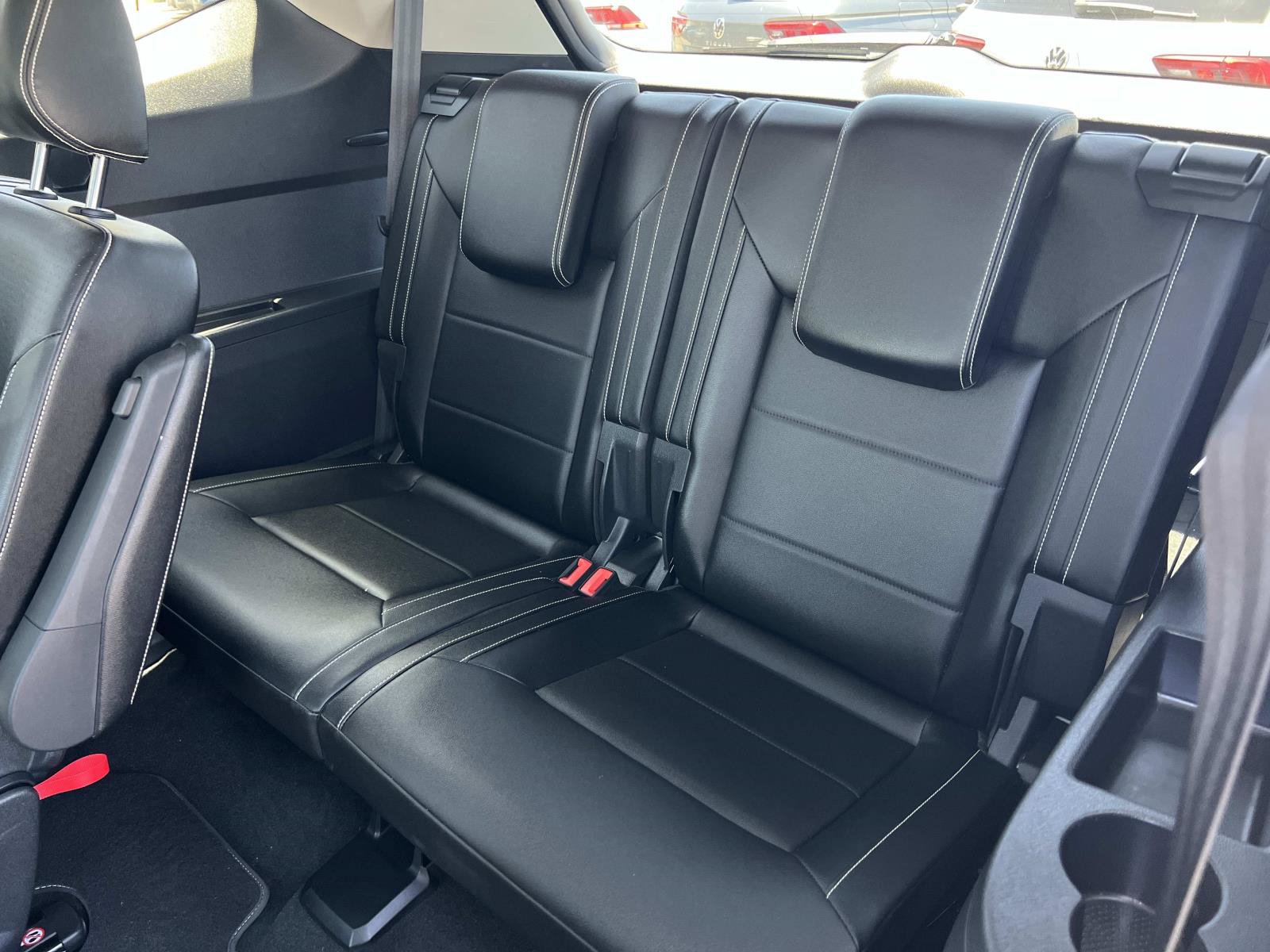 Certified 2023 Volkswagen Atlas SE w/ Panoramic Sunroof Package FWD image 24