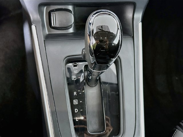 Used 2018 Nissan Sentra SV FWD image 17