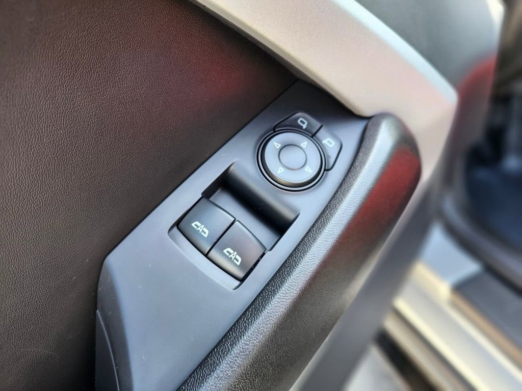 Used 2023 Chevrolet Camaro SS RWD image 11