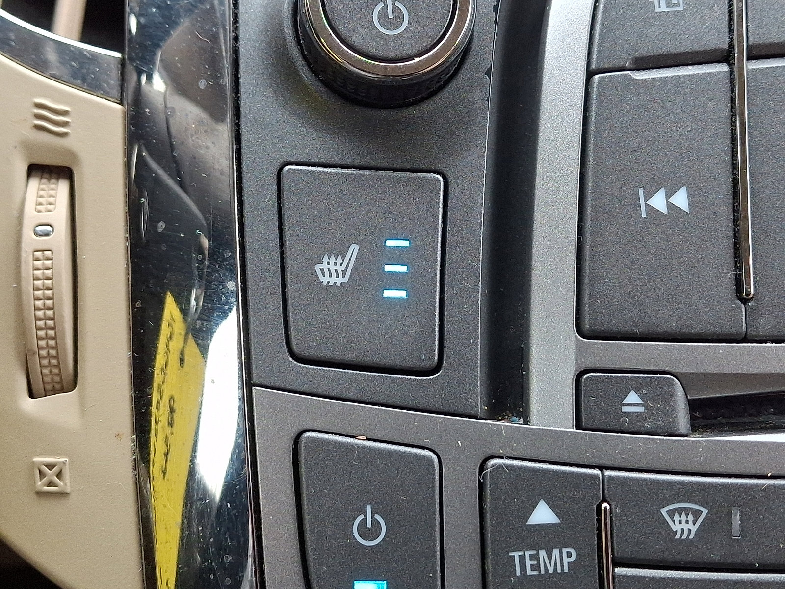 Used 2013 Buick LaCrosse Leather image 22