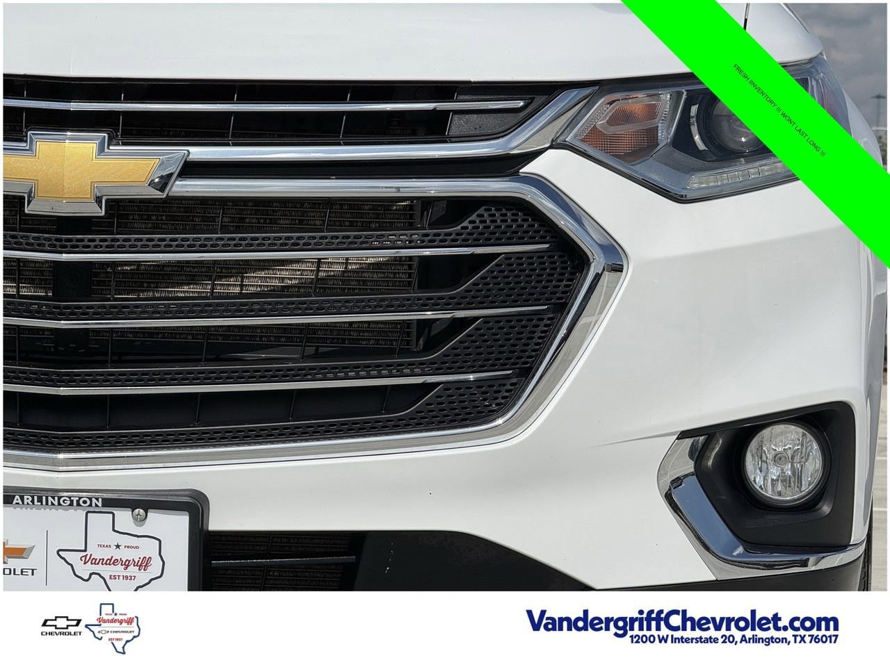 Used 2020 Chevrolet Traverse LT w/ Driver Confidence II Package AWD/4WD image 9