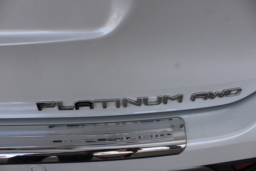 Certified 2026 Toyota Highlander Platinum AWD/4WD image 70
