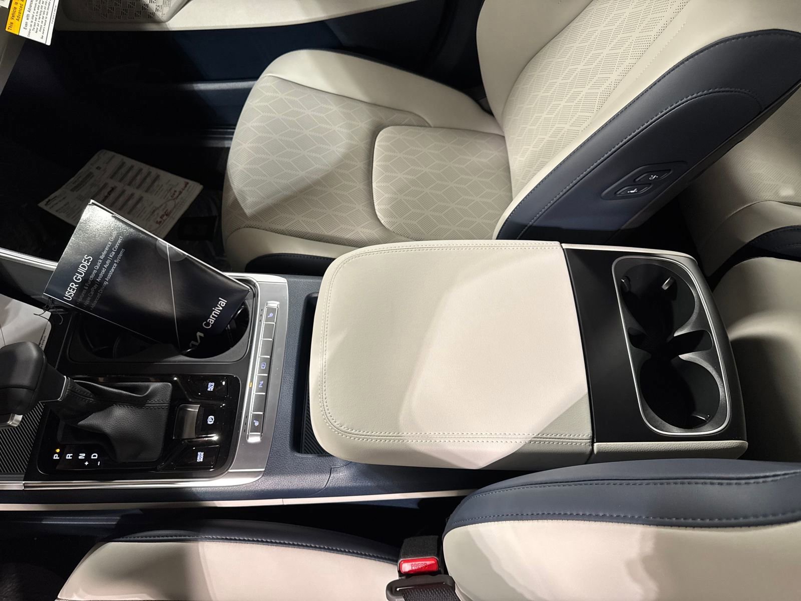 New 2026 Kia Carnival EX FWD image 22