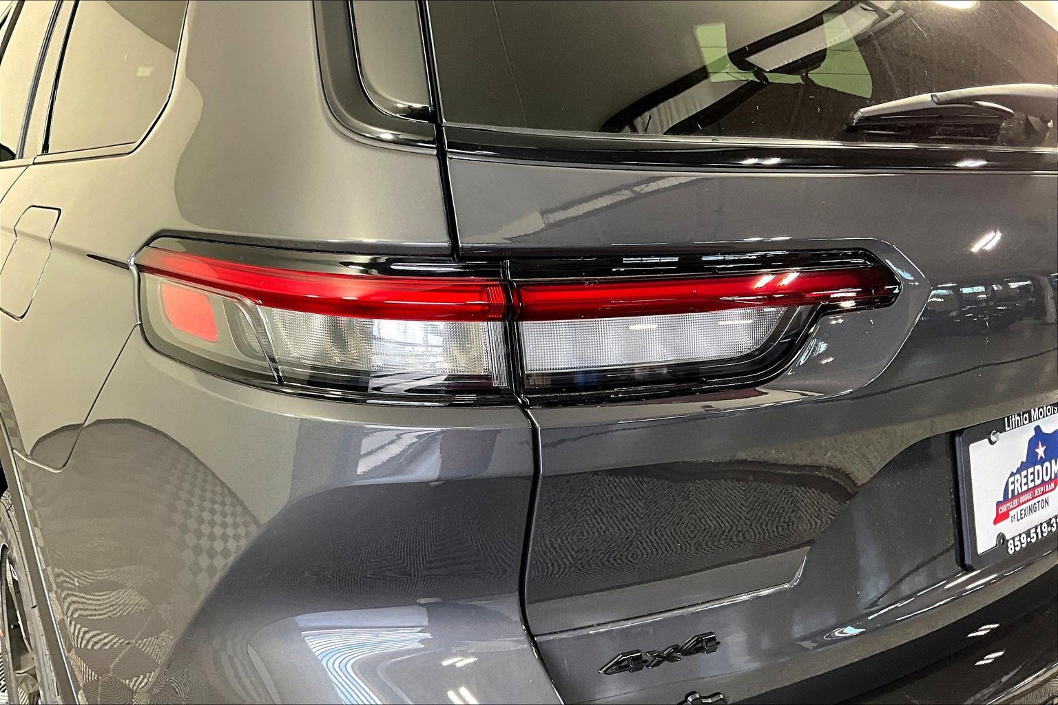 New 2025 Jeep Grand Cherokee L Altitude AWD/4WD image 15