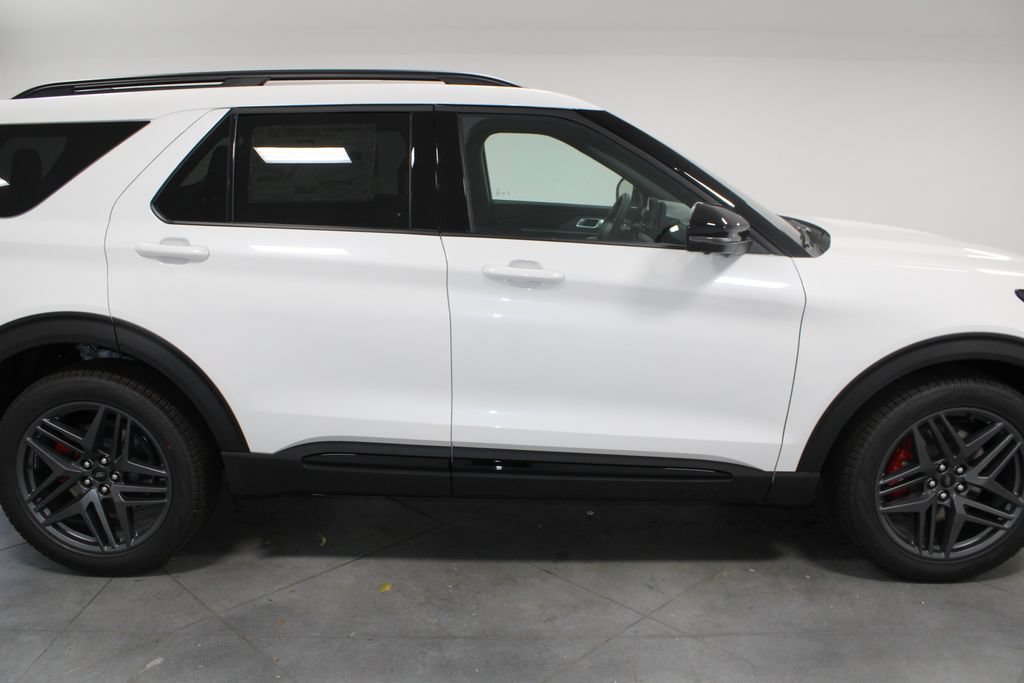 New 2026 Ford Explorer ST w/ Sun And Sound Package AWD/4WD image 10