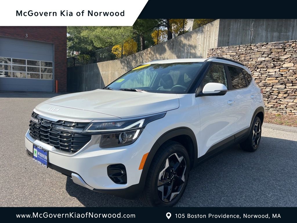 Certified 2024 Kia Seltos EX image 1