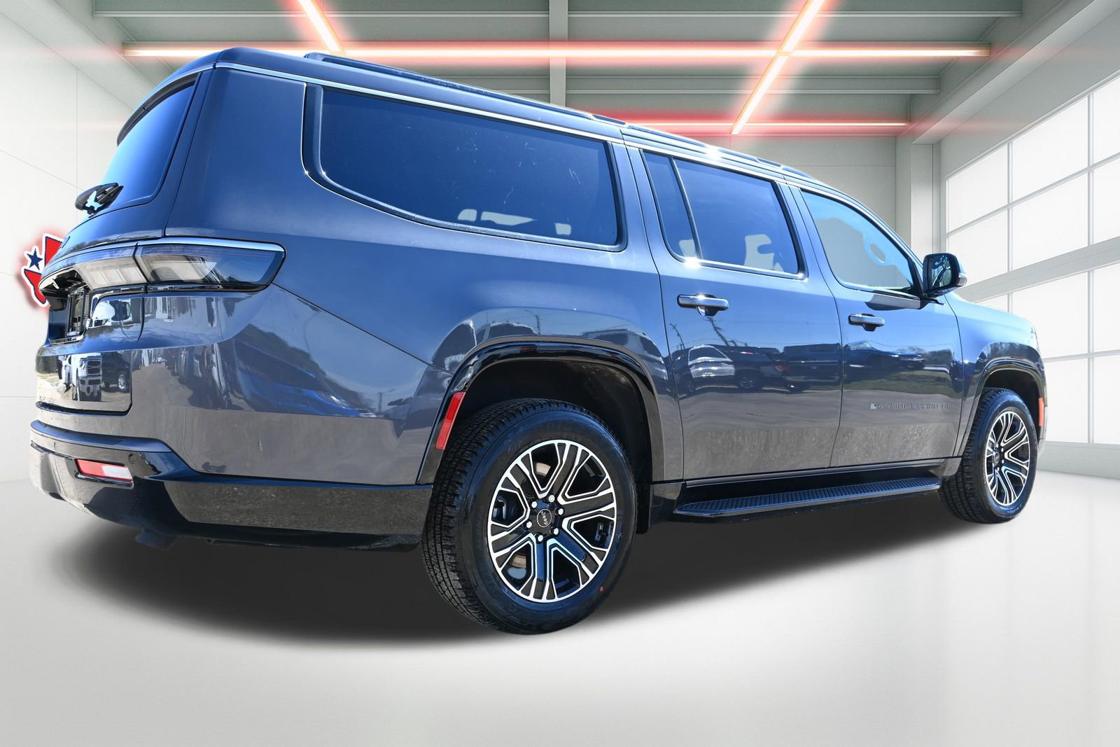 New 2026 Jeep Grand Wagoneer L 4WD w/ HD Trailer Tow Package image 3
