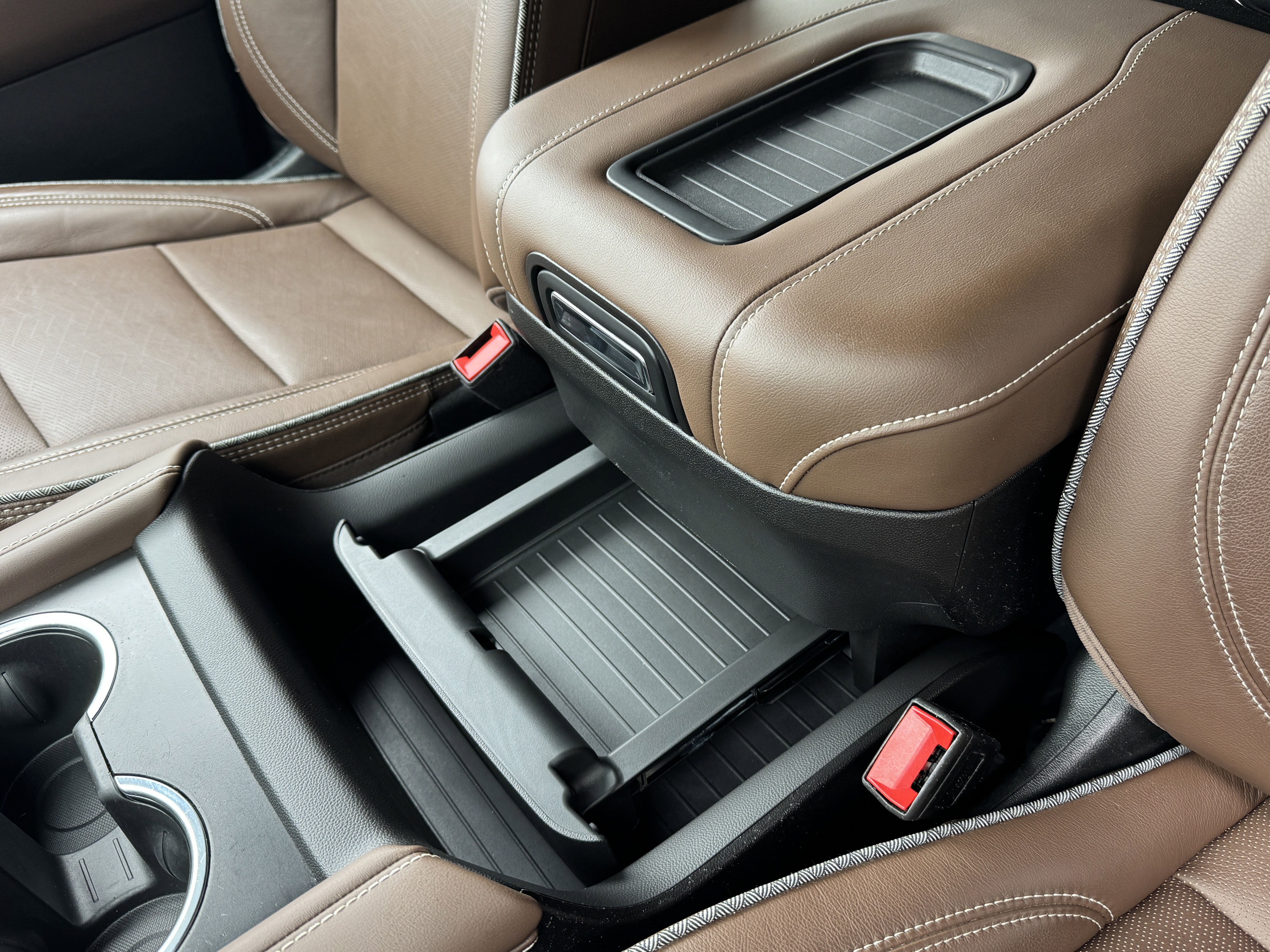 Used 2023 Chevrolet Tahoe High Country image 25