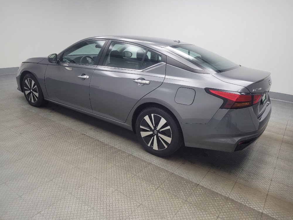 Used 2022 Nissan Altima 2.5 SV FWD image 3