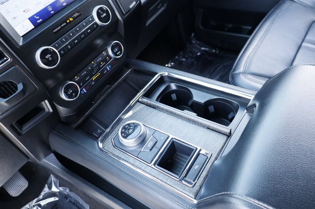 Certified 2021 Ford Expedition Limited RWD image 12