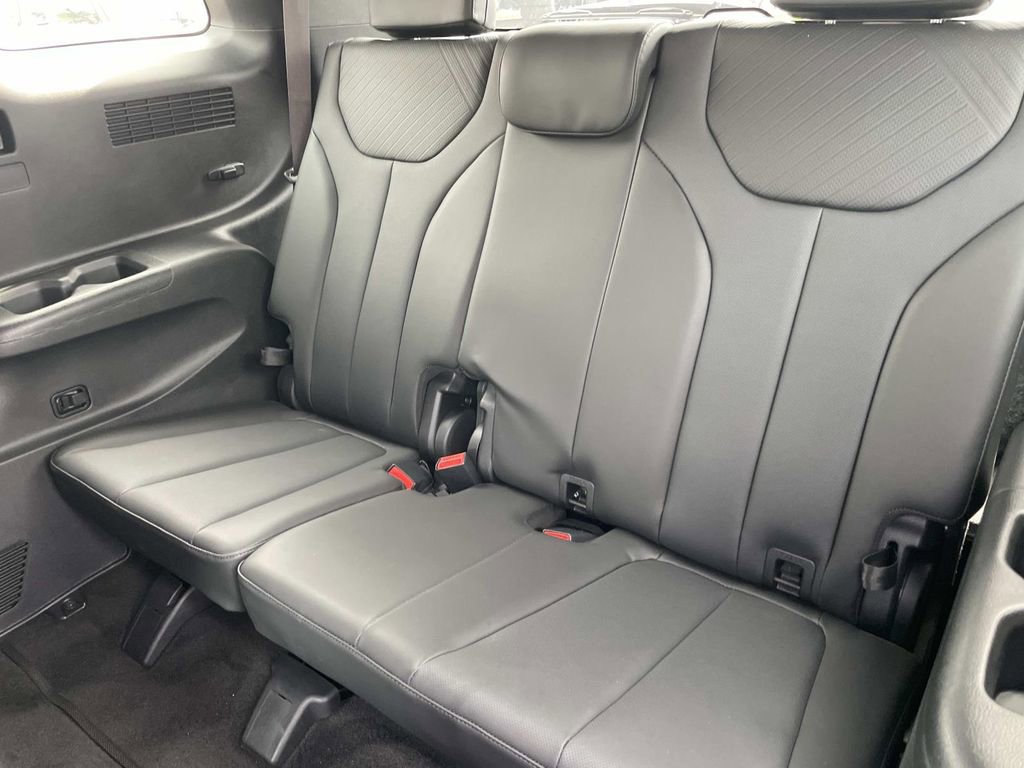 Used 2025 Hyundai Palisade XRT FWD image 29