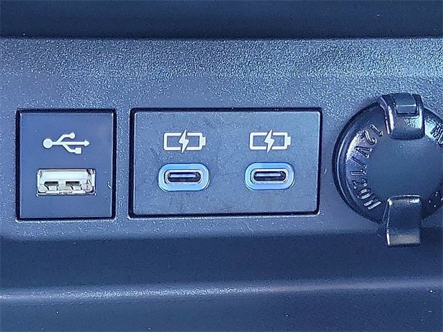 Used 2022 Toyota Highlander XLE image 15