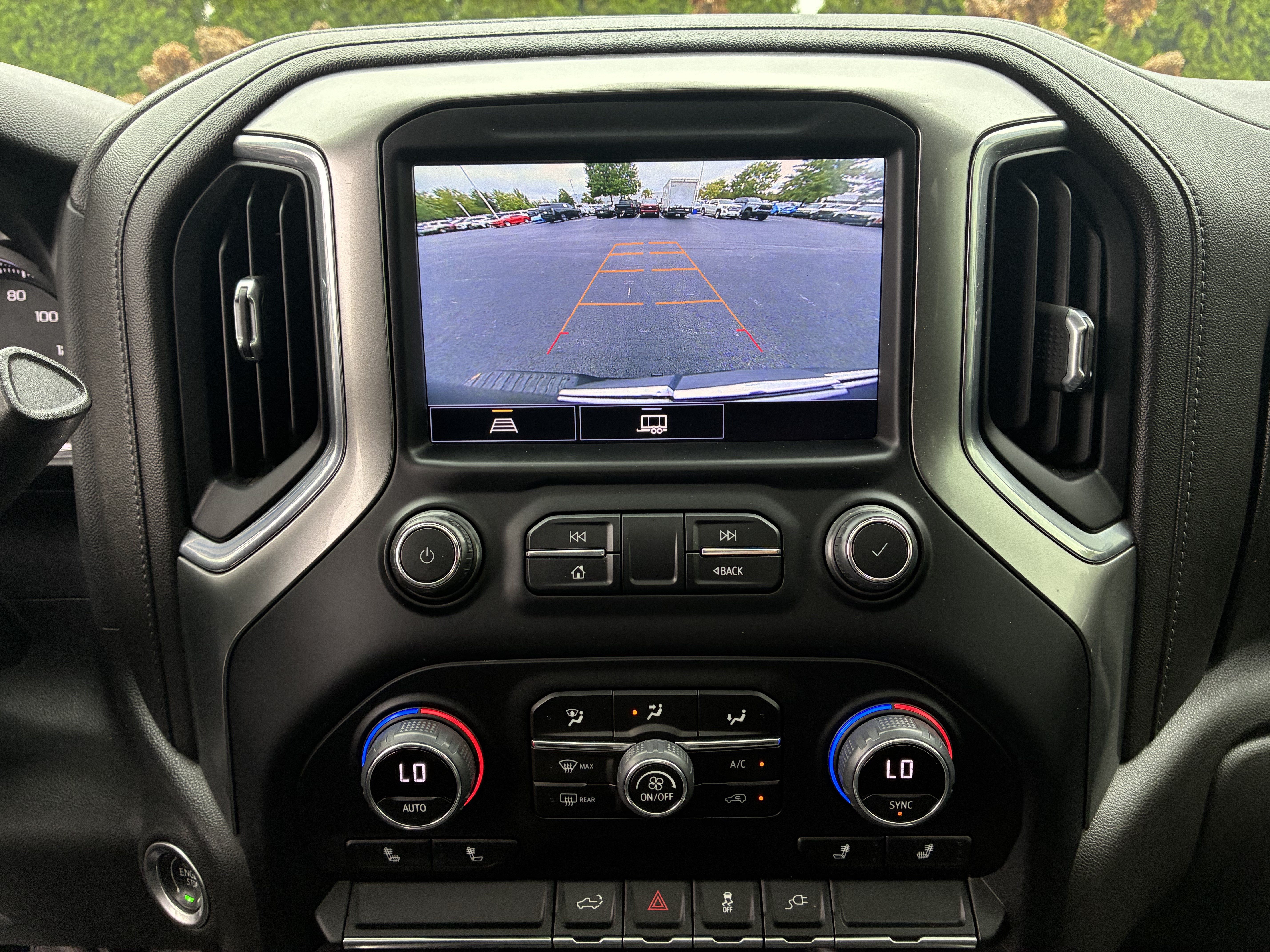 Used 2022 Chevrolet Silverado 1500 RST w/ Convenience Package II AWD/4WD image 34