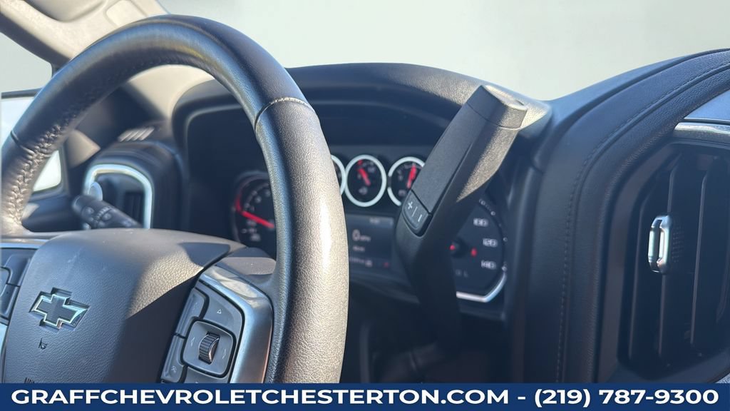Used 2021 Chevrolet Silverado 1500 LT Trail Boss w/ Convenience Package II AWD/4WD image 31