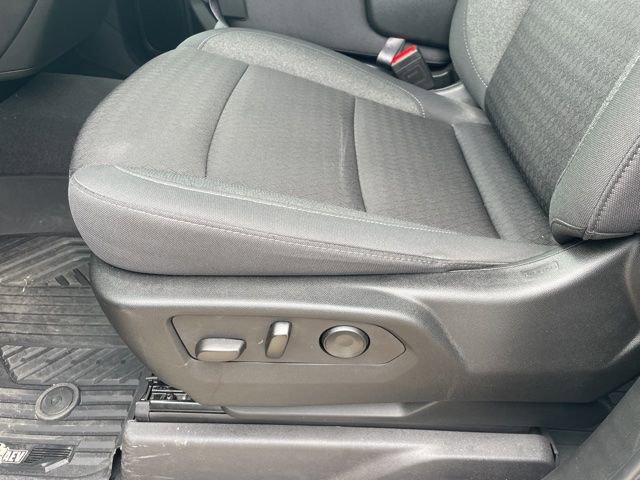 Used 2024 Chevrolet Silverado 2500 Custom w/ Custom Value Package AWD/4WD image 7