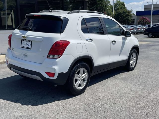 Used 2020 Chevrolet Trax LT w/ LT Convenience Package FWD image 7