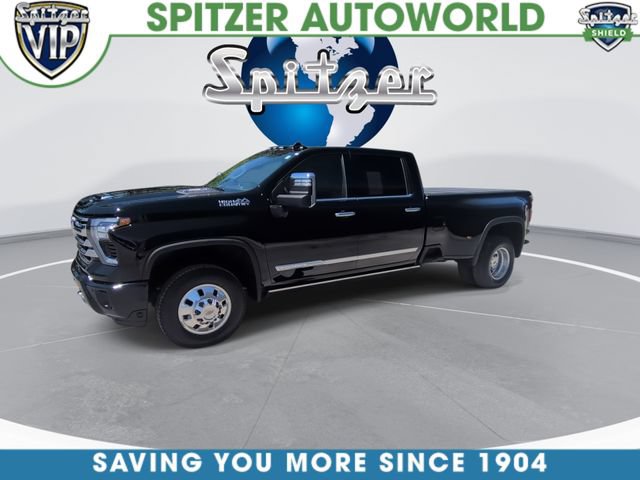 Used 2026 Chevrolet Silverado 3500 High Country w/ High Country Premium Package AWD/4WD image 6
