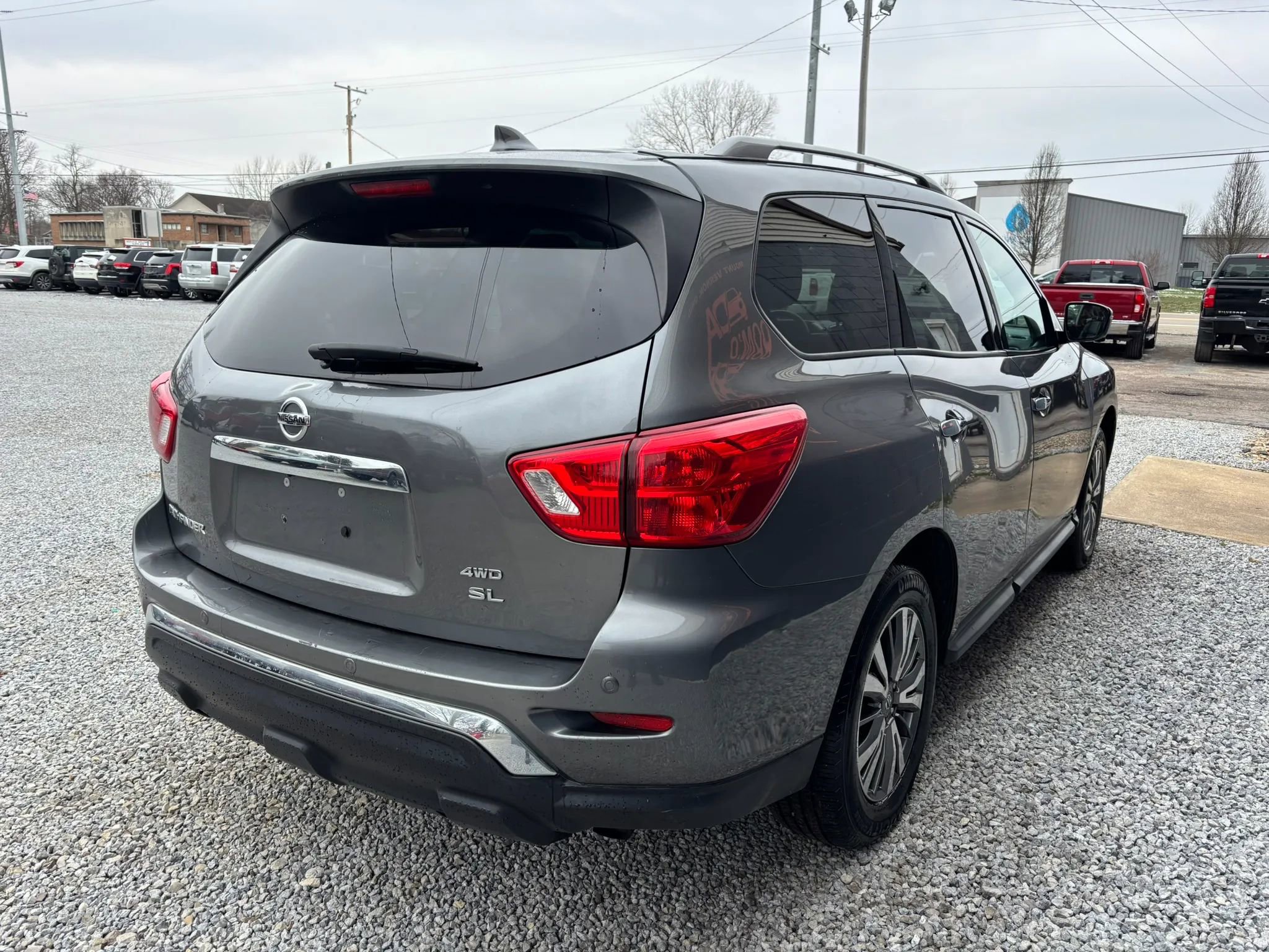 Used 2020 Nissan Pathfinder SL image 6